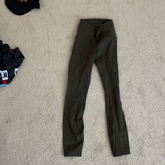 lululemon athletica Pants - Lululemon green size 2 new legging